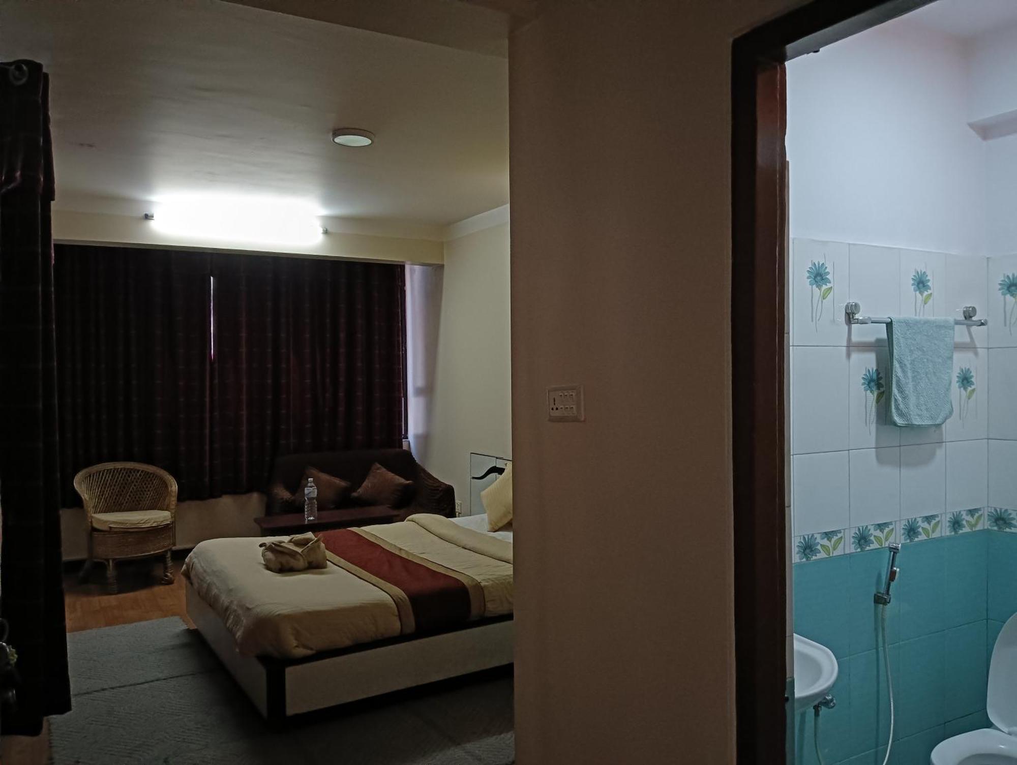 Hotel Pristine Kathmandu Exterior photo