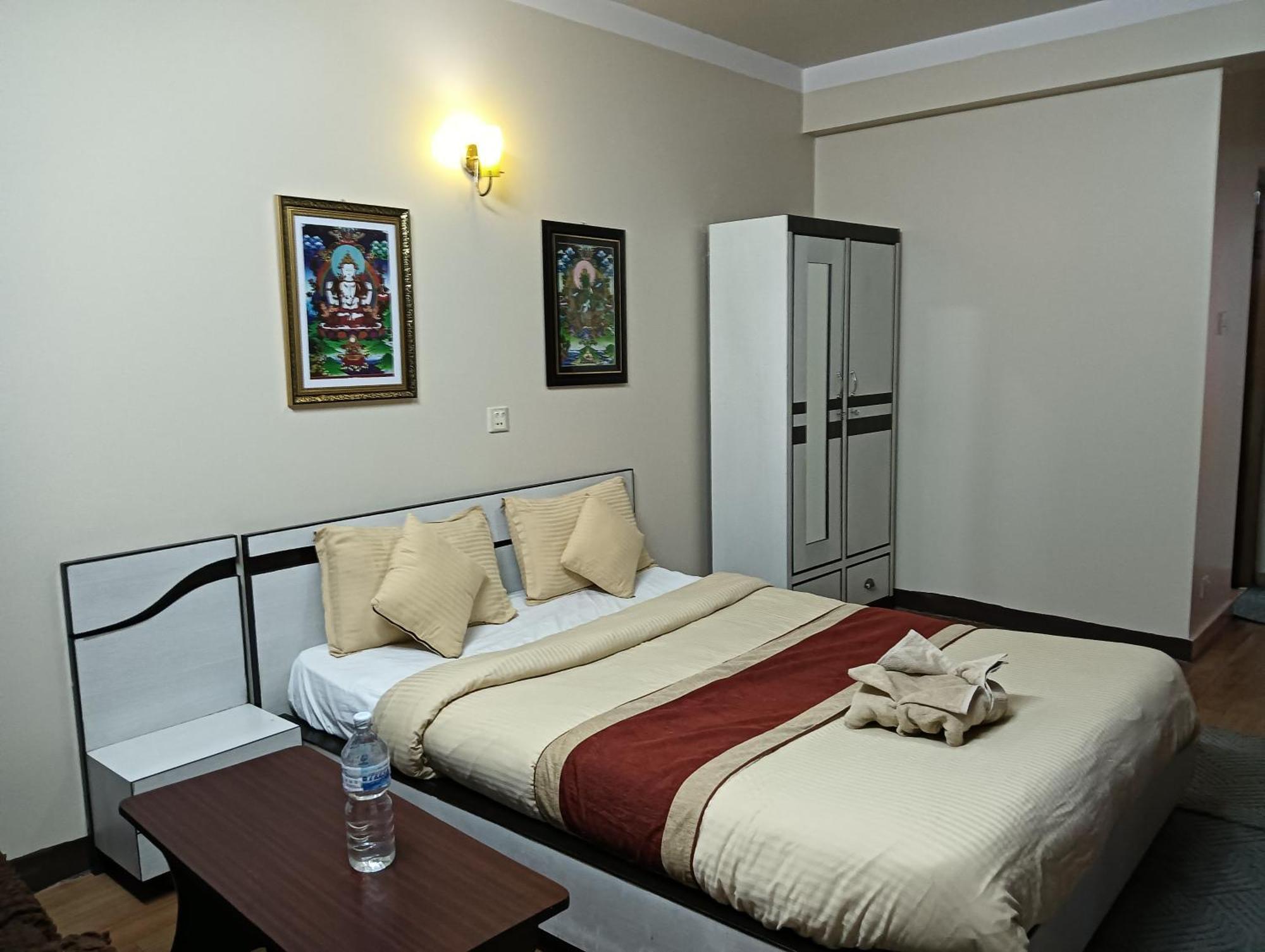 Hotel Pristine Kathmandu Exterior photo